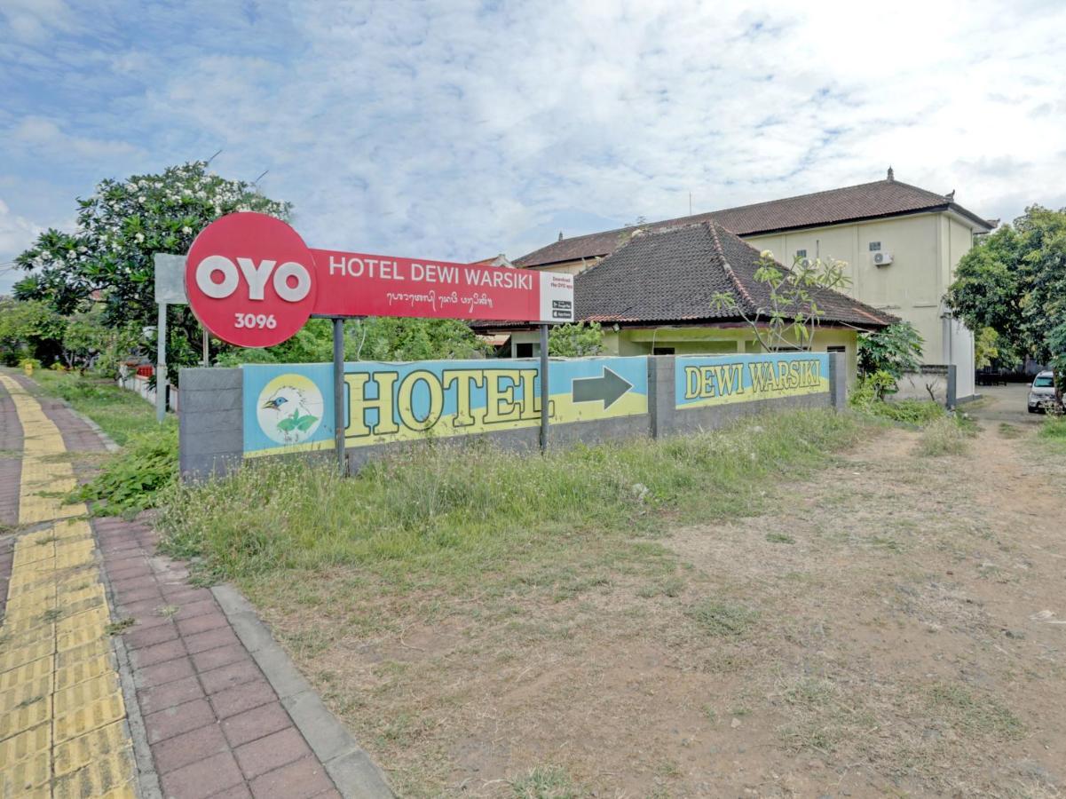 Oyo 3096 Hotel Dewi Warsiki Гилиманук Экстерьер фото